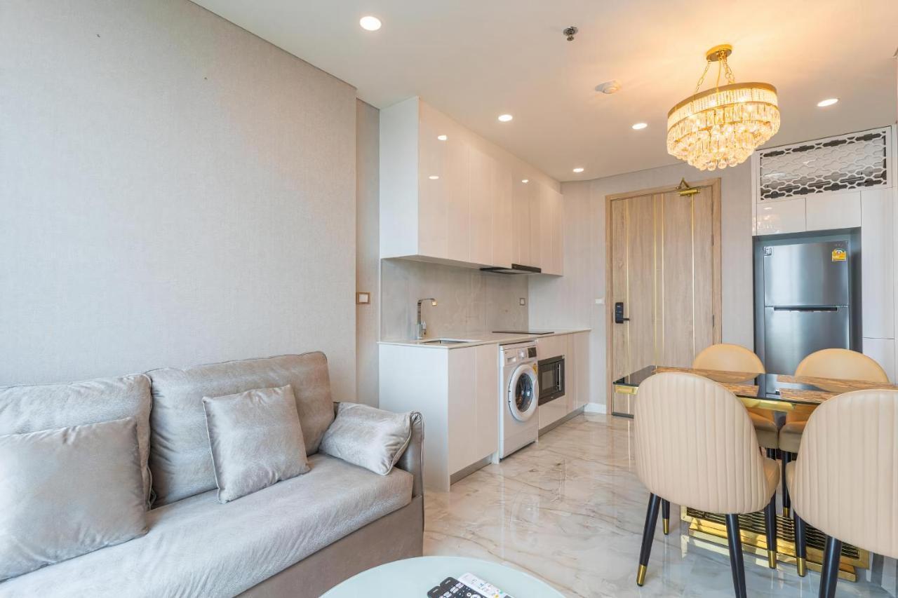 Luxury Sea View Room Beach Front Luxury Haat Jomtien Eksteriør bilde