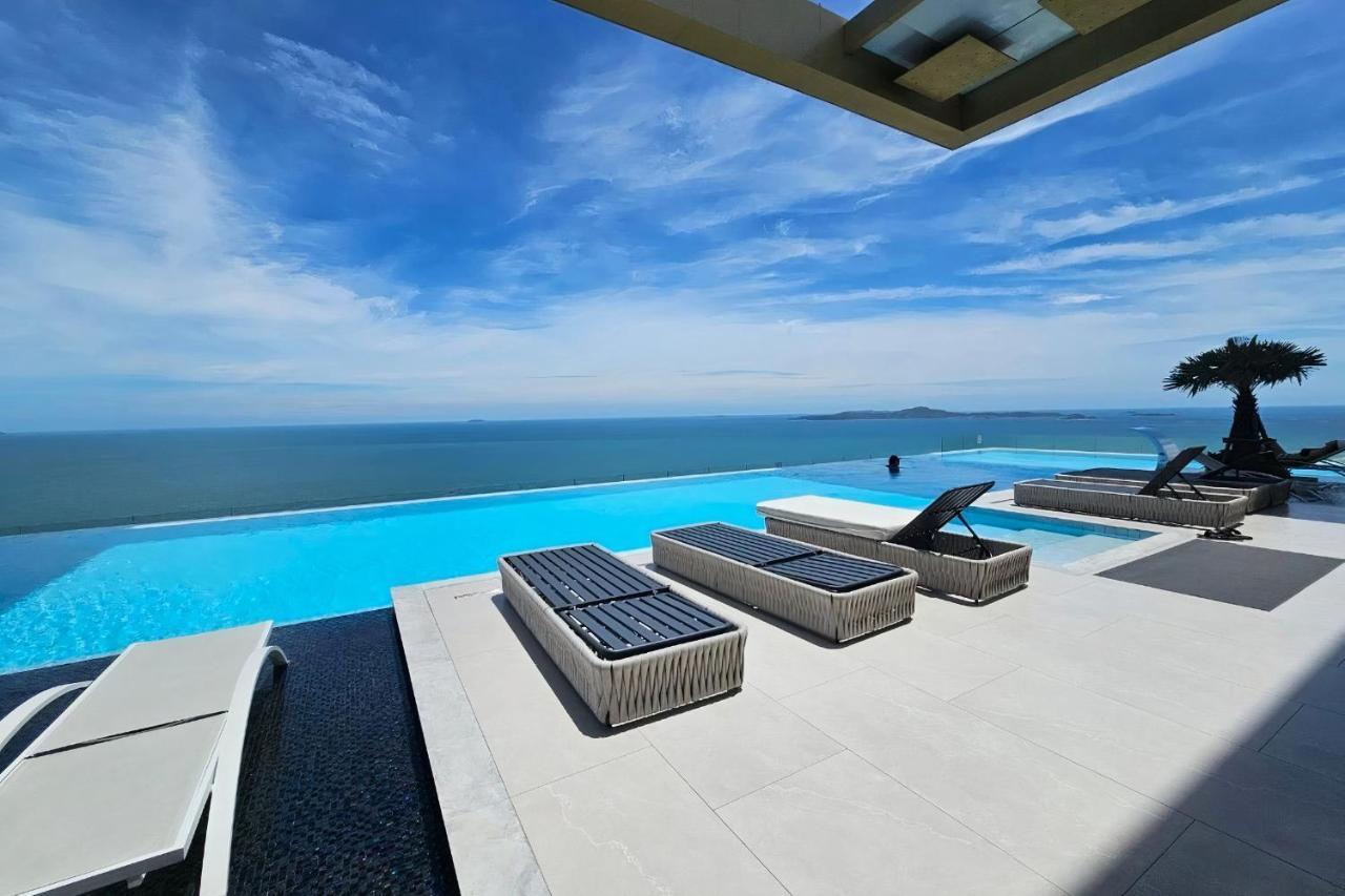 Luxury Sea View Room Beach Front Luxury Haat Jomtien Eksteriør bilde